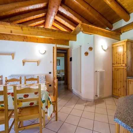 Daire Chalet-village Situated In A Quiet Area